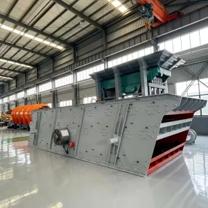 3 Deck Vibrating Screen Mining Quarry Screening Equipment for 4 Size Aggregate Separation