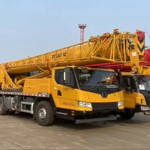 30 Ton Truck Crane QY30K5C with 221kW Rated Power