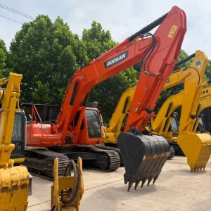 30Tons Large Excavator Engineering Digger Machine Doosan DX300LC 9C Second Hand Used Excavator for Sale