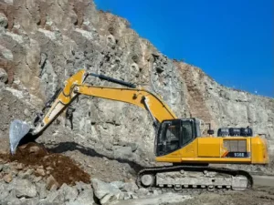 36Ton Crawler Excavator 936E with 232kW Engine 1.6m3 Bucket for Mining