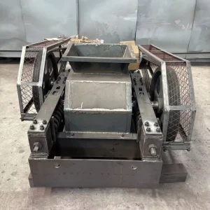 400*400 Double Roller Crusher for Sand Making High Efficiency 2PG Roller Rock Crushing Machine