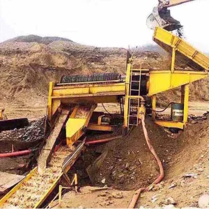 Alluvial Gold Mining Trommel Screen in Africa Mobile Mining Equipment with Engine and Motor Gold Mining Machine