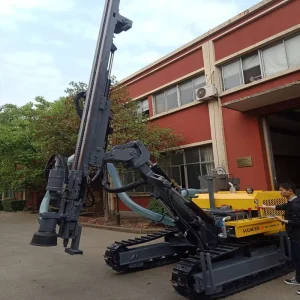 BL830B 30m Depth Crawler Mounted Diesel Powered Borehole DTH Drilling Rig for Hard Rock Mine