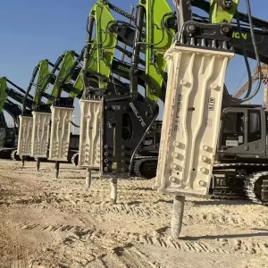 BLT 175 Top Mounted Range Tower Crusher Pump 40 50T Excavators Heavy Truck Factory Expansion Base
