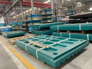 C106 C120 High Manganese Steel Jaw Plate Fixed Swing Jaw Liner Jaw Crusher Wear Parts Quarry Mineral Ore Crushing OEM Forging