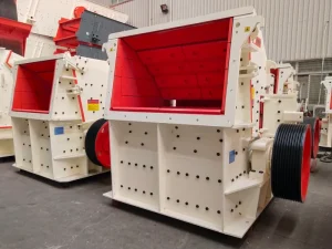 CI2023 Impact Crusher 400-2000t/h Capacity Multi-functional Hydraulic Device AC Motor Bearing Stone