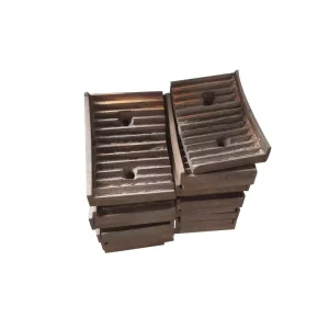 CJ815 Crusher Wear Parts Iron Material Large Jaw Plate Fixed Movable Casting ASTM Coal Mining Use