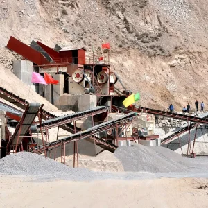 Capacity 150-250tph Stone Jaw Crusher Plant Limestone Dolomite Aggregate Crushing Screening Production Line Quarry Equipment