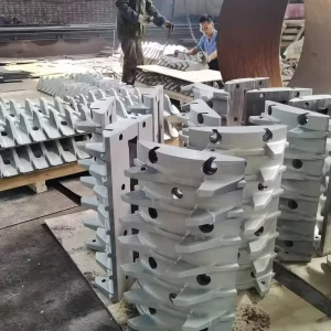 Casting Chromium Crusher Teeth Wear Part Segment for Coal Mining