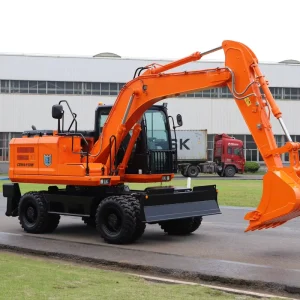 China Brand New Mining Machinery 13.5 Ton Hydraulic Wheel Excavator CDM6150W with 0.5m³ Bucket