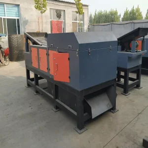 Compact Mobile Screening Machine for On Site Screening in Small Projects
