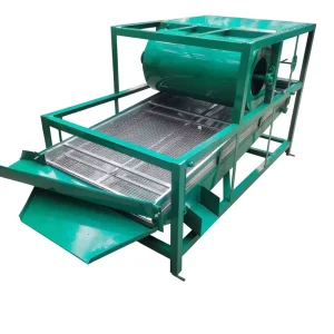 Corn Wheat Soybean Grain Cleaner Vibrating Screener Machine 1000kg/h Capacity 3kW Power