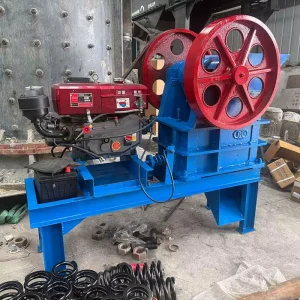 Crawler Mobile Rock Basalt Aggregate Limestone Gold Ore Stone Jaw Crushing Plant Tracked Mobile Stone Crusher Station