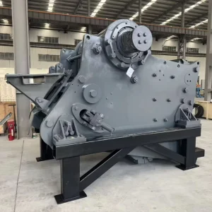 Crushing Equipment Various Models Crusher Vibrating Screen