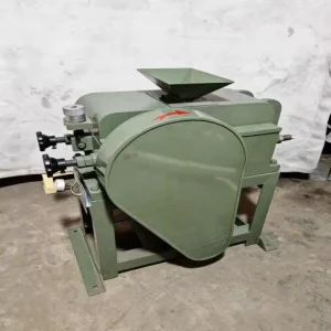 Customizable Laboratory Double Roll Crusher Sealed Double Convenient Operations Cast Iron Roll Crusher
