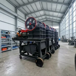 Customizable Stone Crusher Mobile Rock Crusher Small Easy to Install Jaw Crusher with Screening Function AC Motor Bearing