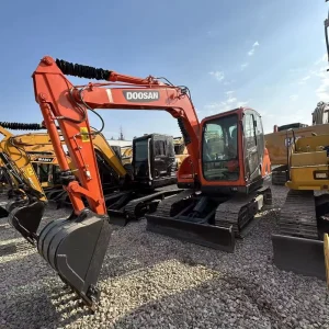 DOOSAN DX75-9C 7Ton Crawler Hydraulic Powerful Performance Used Excavator Ready for Work
