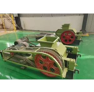 Double Roller Granite Crusher with AC Motor PLC Control Gear Bearing 50-90t/h Capacity