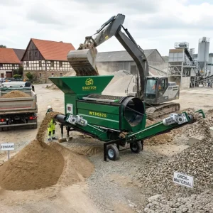 Effective Screening Equipment Mobile Screening Machine Compost Topsoil Screening Machine