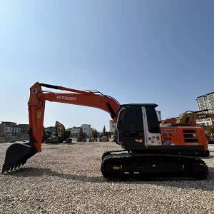 Efficient Reliable Large Hitachi ZX200 Crawler Excavator Model with Gearbox Pump for Earthmoving Loading Mining Operations
