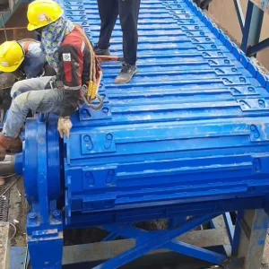 Electric Heavy Duty Apron Feeder with Motor Durable Plate Chain 750t/h Capacity for Mining & Aggregates