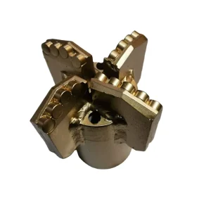 Factory Price Customizable PDC Drill Bit Three / Four Blades Drag Bit for Well Drilling and Mining