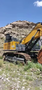 Factory Second Hand Mining Excavator XE700D