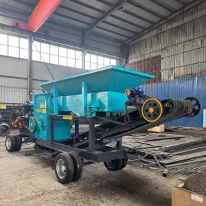 Folding Conveying Mini Mobile Crusher Suitable for Gravel Field Limestone Concrete Crushing