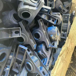 Gold Mining Equipment Hammer Crusher Machine Part Iron Block and Upper/Lower Guard Plates for Ore and Rock Mining
