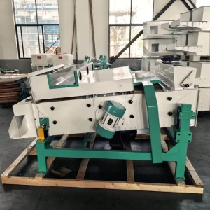 Grain Vibrating Cleaning Machine with Light Impurity Screening Function for Agricultural Processing