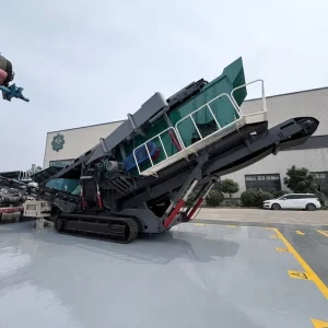 Heavy Crawler Mobile 7020 Integrated Vibrating Screen 100-360t/h Portable Crawler Stone Screening Plant for Mobile Crushing Line