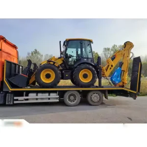 Heavy Duty 777A Wheel Backhoe Loader 8.4t 1.0cbm Loader Bucket 0.2cbm Backhoe Bucket Standard With Auger Ripper Grapple