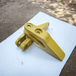 Heavy Duty Excavator Bucket Tooth Ground Engaging Tools Wear Parts for Construction Machinery