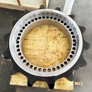 Heavy Duty Forged Drive Sprocket High Torsion Hardened Tooth Sprocket for Excavator Mining Vibratory Hammer Parts