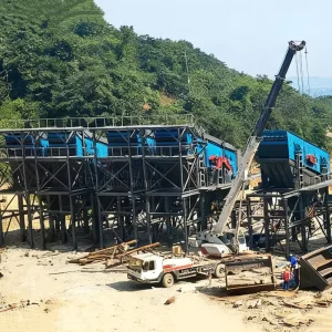 Heavy Duty Mining Vibrating Screen Sand Gravel Screening Equipment for Mining and Aggregate Classification