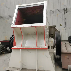 Heavy Duty PLC Controlled Hammer Crusher High Productivity AC Motor Driven Fixed Type for Ore Processing 250 320t H Capacity
