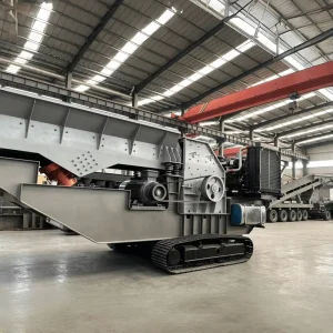 High Capacity 90-150t/h Crawler Box Crusher for Limestone Coal Gangue and Construction Waste Recycling