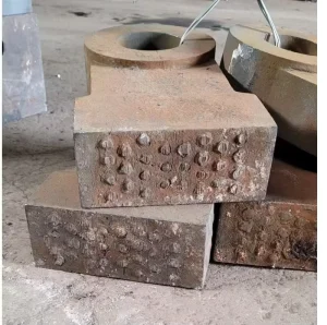 High Chromium Hammer Heads Wear Resistant Hammer Pieces Used Mining Machine Parts for Ore Mining for Hammer Crushers