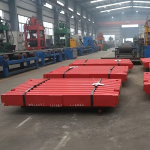 High Manganese Steel Casting Jaw Crusher Parts OEM C80 C200 Movable Jaw and Liner Plates for Ore Mining Wear Resistant