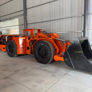 High-Performance HongKe Underground Scooptram Diesel-Powered 2m Bucket 100kN Tractive Force for Energy & Mining Applications