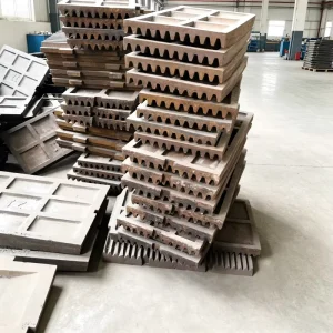 High Wear Resistant Manganese Steel Casting Jaw Crusher Plate Spare Parts for Ore Mining