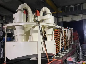 High precision Cyclone capable of Separating Particles with High Granularity enhancing the Recovery Rate of Mineral Processing