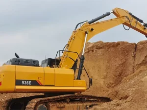 Hydraulic Excavator 936E with 1.6m3 Bucket 7340mm Digging Depth for Quarry