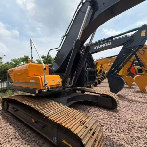 Hyundai 305 Second Hand Excavator