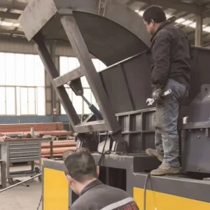 Industrial Green Mineral 1400 Series 150kw 4-5T/h Scrap Metal Crusher Machine Aluminum Processing Motor Gear Automatic Operation