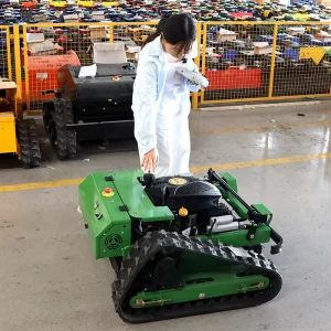 Industrial Orchard Professional Manufacturer Tracked Robot Remote Control Petrol Powered Lawn Mowers for Vineyard