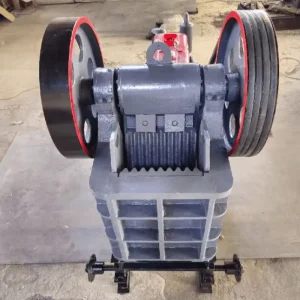 Jaw Crusher Parts PE900*1060 2-4t/h Capacity Motor/Engine/Bearing Equipped Stone Ore Mining Equipment