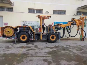 KM211 KM311 Hydraulic Scaling Rig for Underground Mining Scaling Operation and Tunnel Safety Maintenance