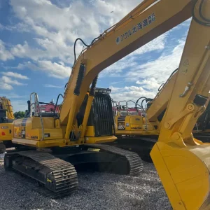 KOMATSU PC240 Used Digger for Mine Support Irrigation Project Construction