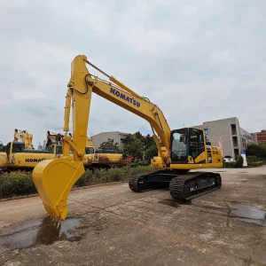 Komatsu PC225LC 11M1 Hydraulic Excavator Long Crawler Mining Construction Equipment